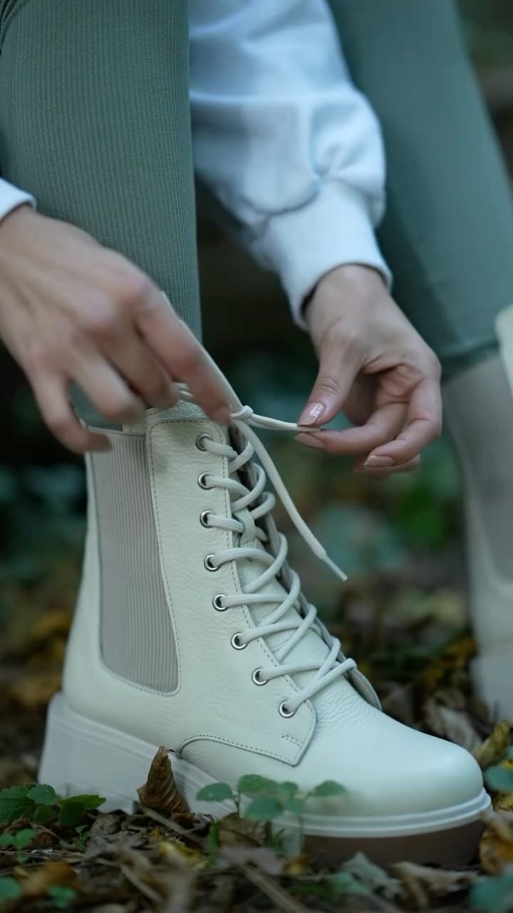 Post 3 by Ayca Outlet Shoes® | Since 2008 on Instagram (video)