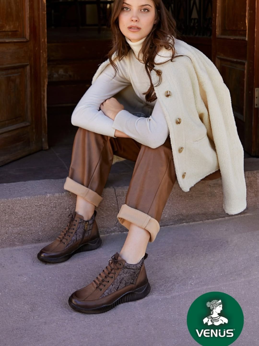 Post 1 by Ayca Outlet Shoes® | Since 2008 on Instagram (image)