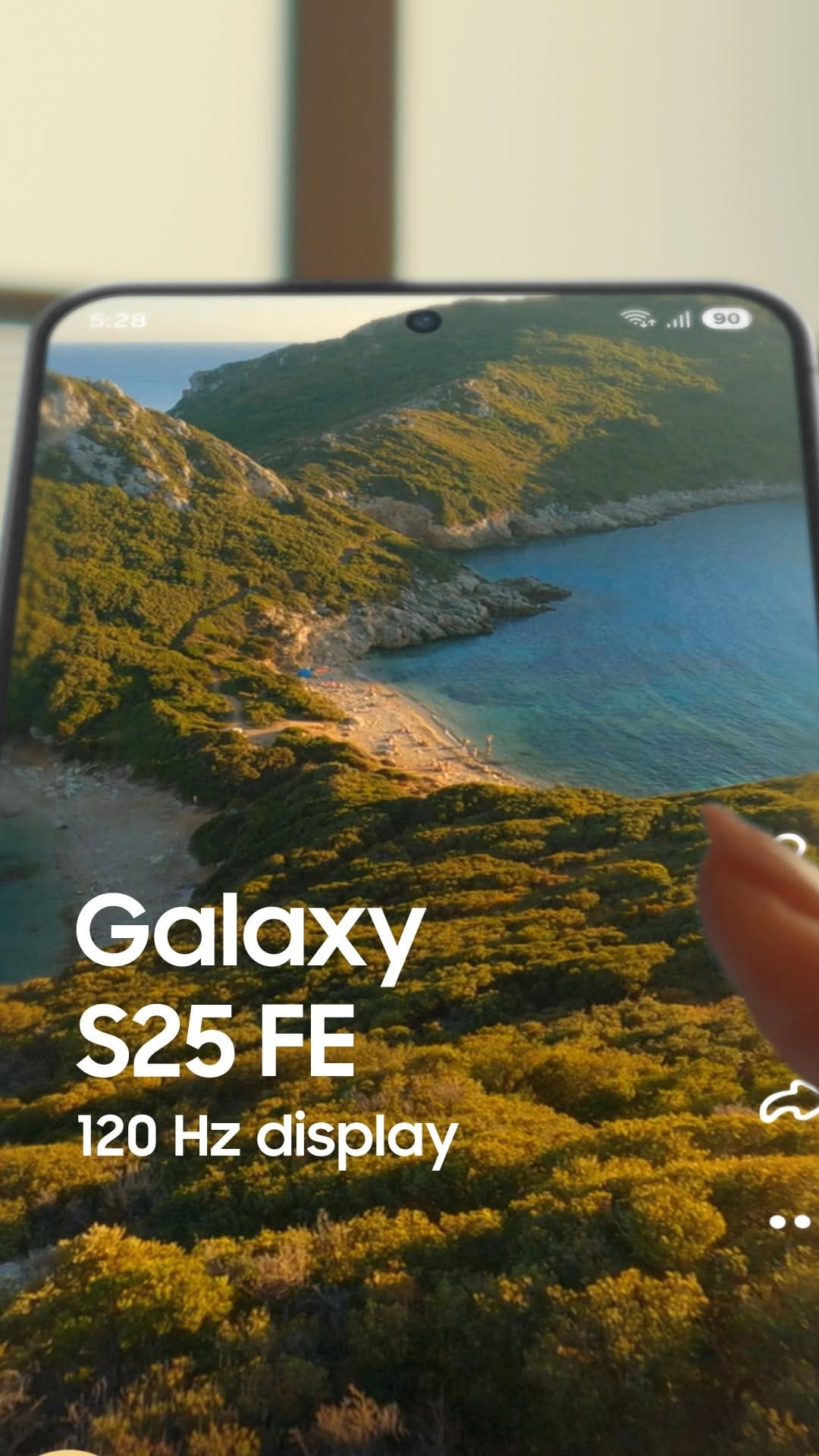 Post 6 by Samsung Gulf on Instagram (video)