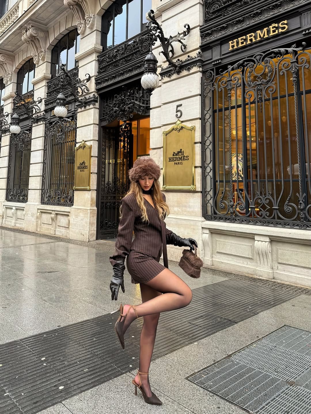 Post 1 by Bahar Karakoç on Instagram (carousel)