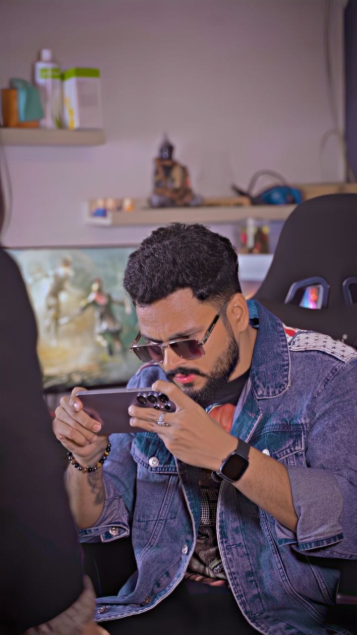 Post 7 by Ansh Bond on Instagram (video)