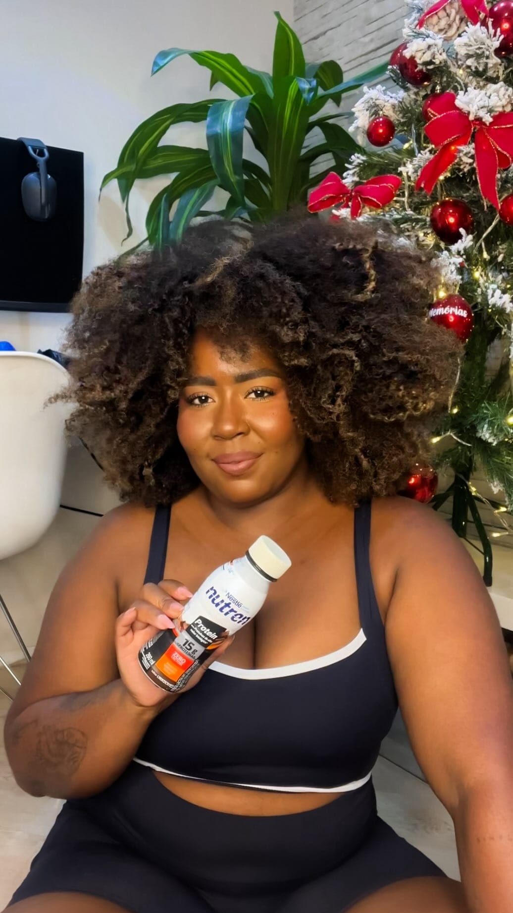 Post 8 by May Diniz on Instagram (video)