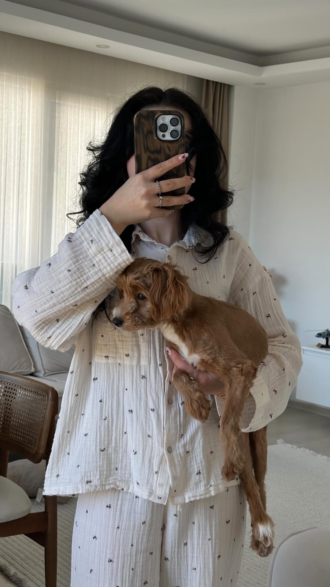 Post 3 by Esra Gündoğdu on Instagram (video)
