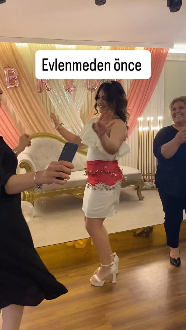 Post 4 by Ceren Ulus on Instagram (video)