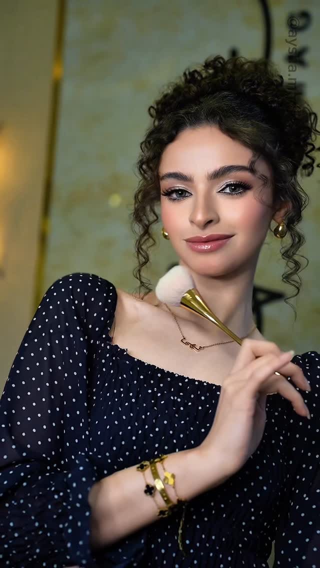Post 4 by Salon Aysha Magic | صالون عائشه ماجيك on Instagram (video)
