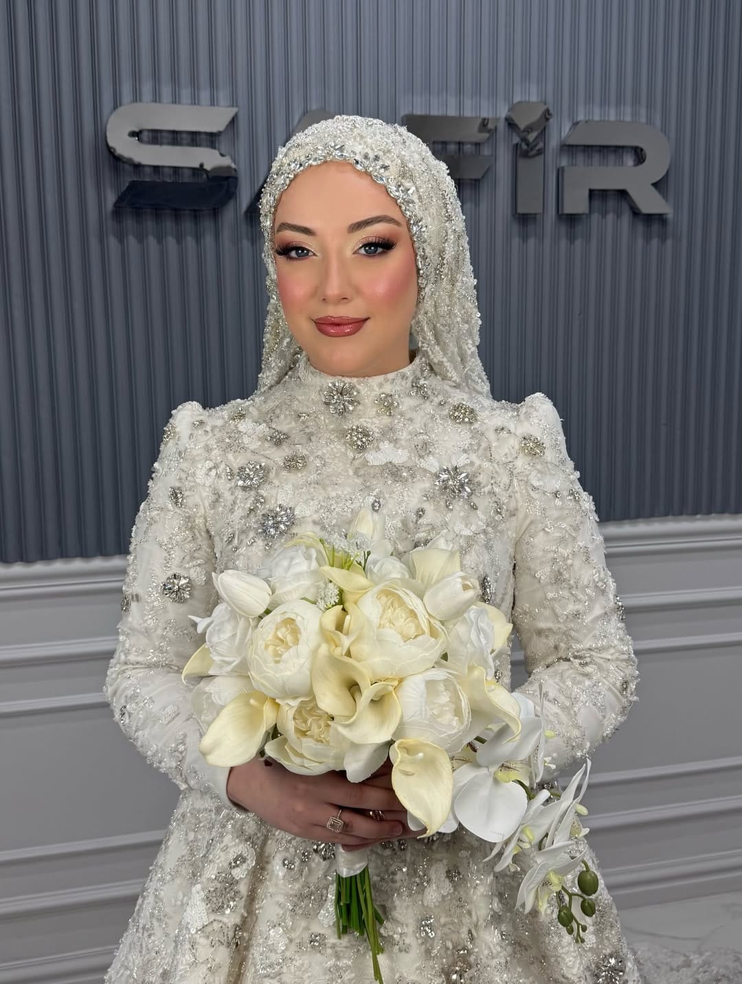 Post 6 by SAFİR HAIR MAKEUP on Instagram (carousel)