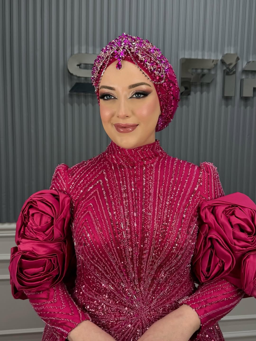 Post 9 by SAFİR HAIR MAKEUP on Instagram (carousel)