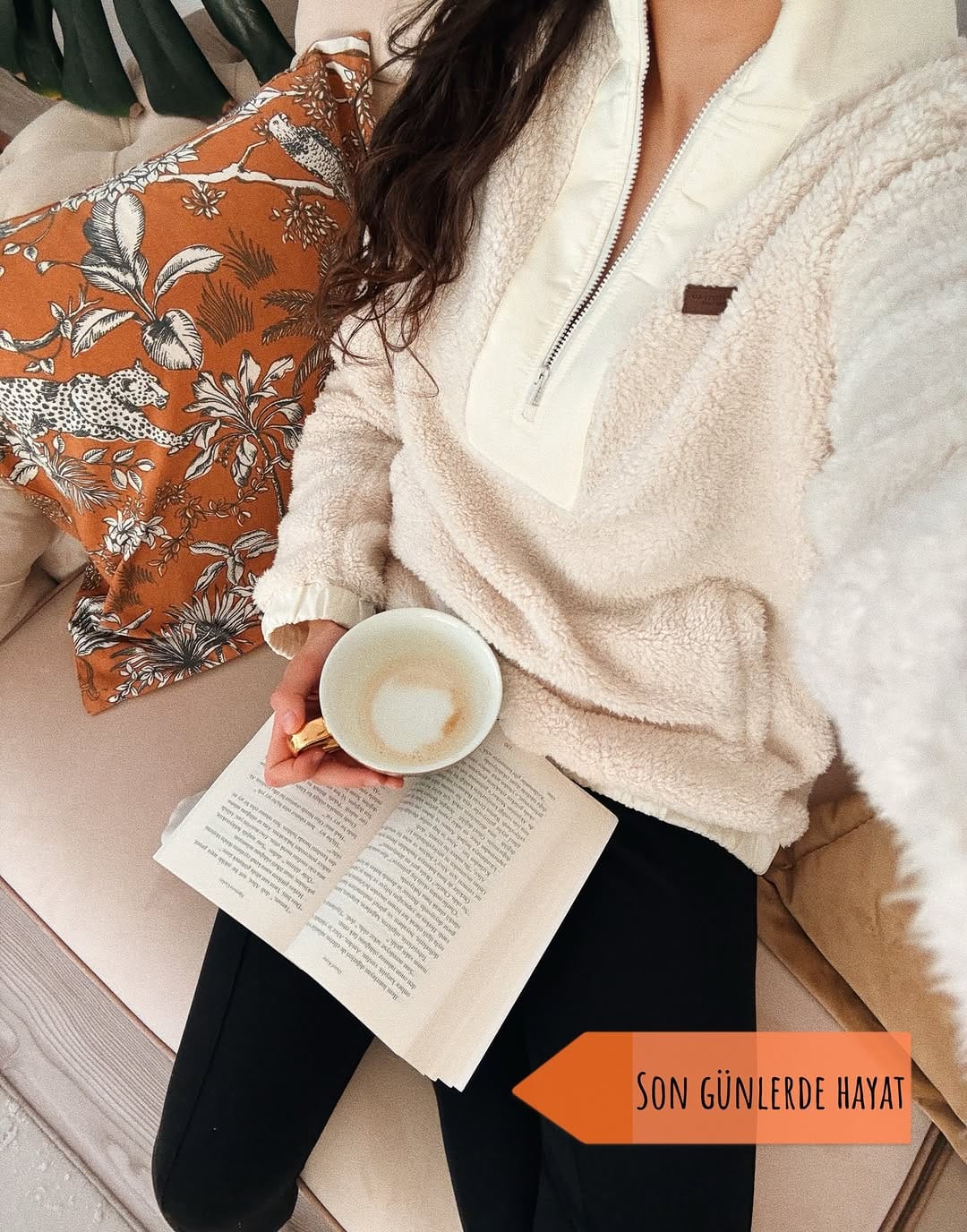 Post 4 by 𝓒𝓪𝓵𝓲𝓴𝓾𝓼𝓾ོ   ོ on Instagram (carousel)
