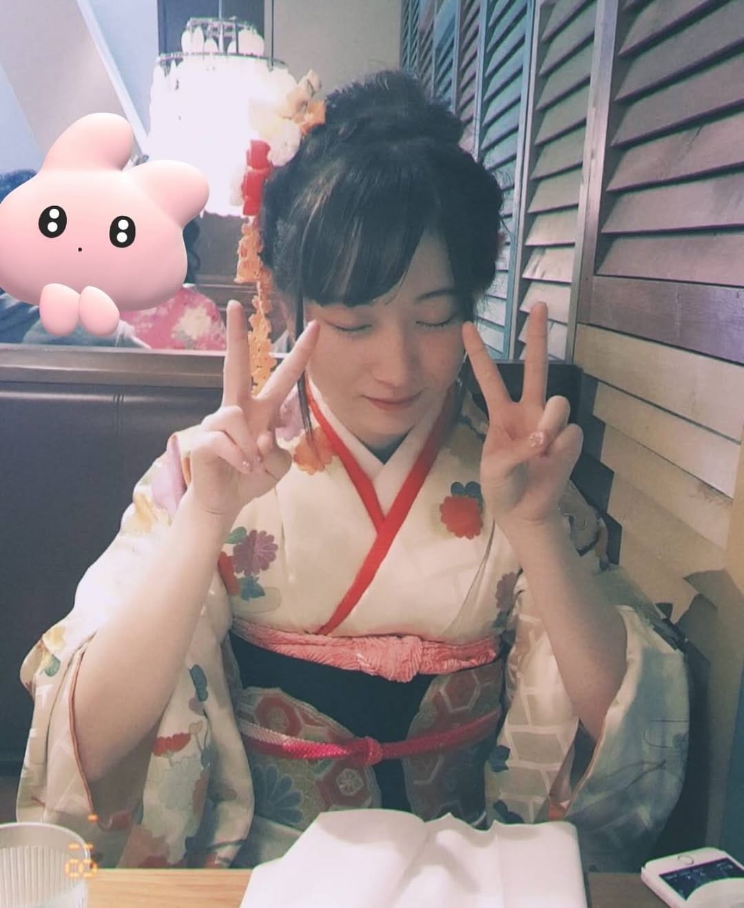 Post 1 by 大崎菜々子(Ohsaki Nanako) on Instagram (carousel)