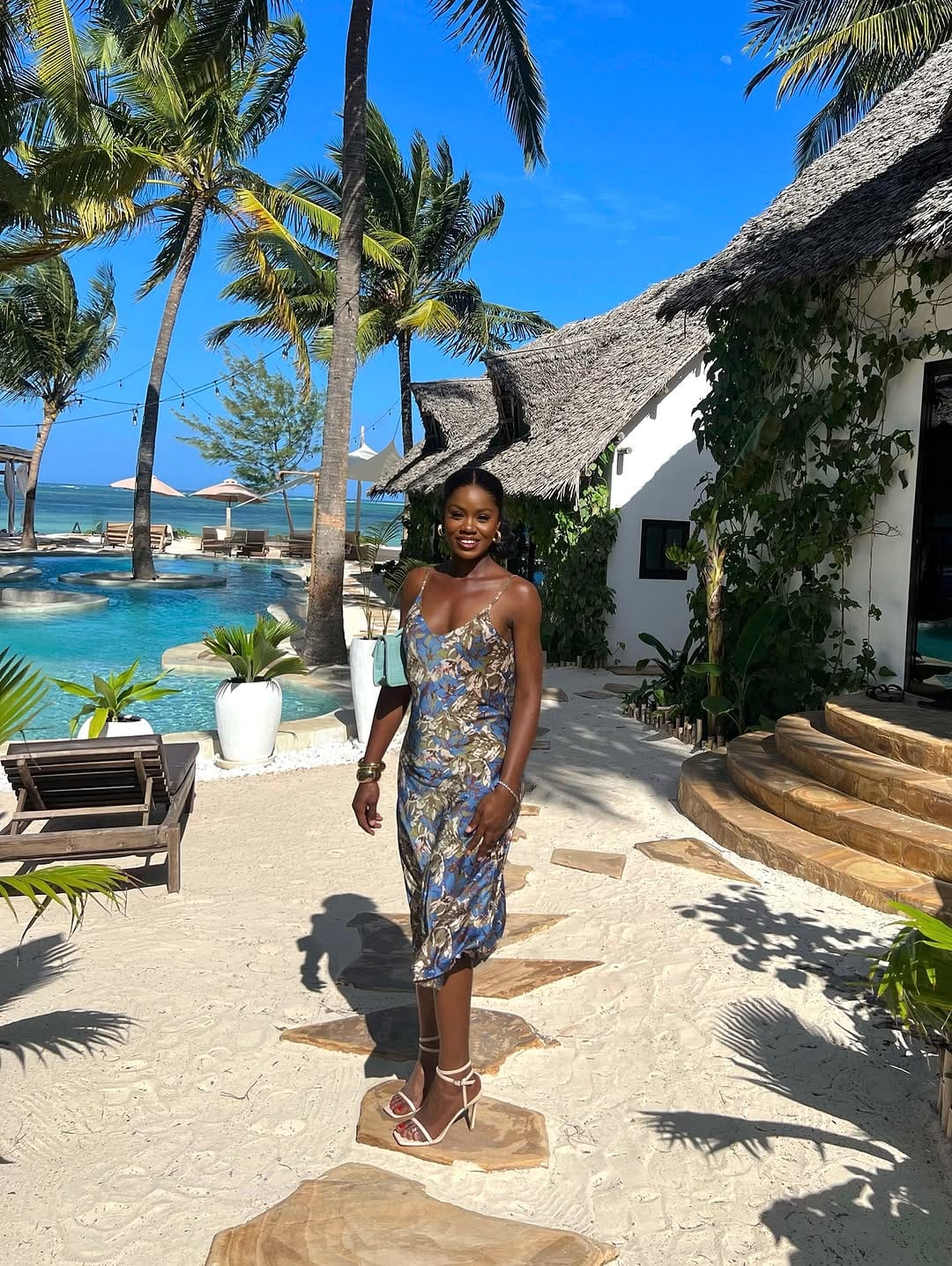 Post 7 by DR. CECE OF THE GOOD LIFE ||CONTENT CREATOR on Instagram (carousel)