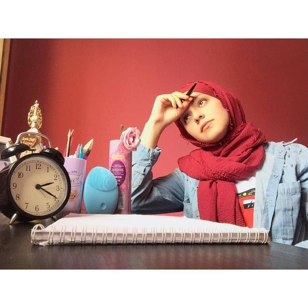 Post 8 by 𝔃𝓾𝓱𝓪𝓲𝓻𝓪.𝓫𝓮𝓷𝓪𝓵𝓵𝓾𝓬𝓱🍁 on Instagram (image)