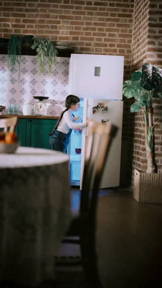 Post 8 by Samsung IRAN on Instagram (video)