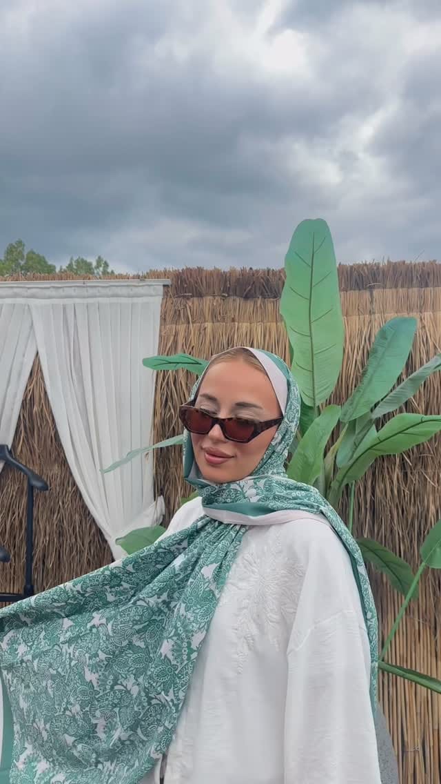 Post 8 by ZALLUNA | Wholesale & Manufacturer on Instagram (video)