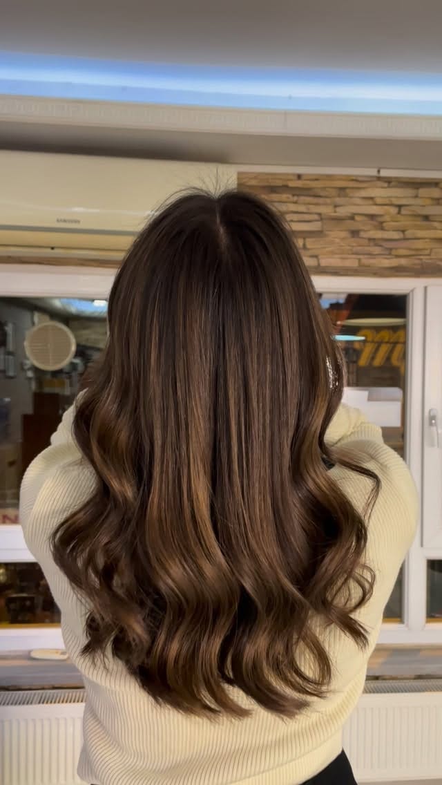 Post 4 by A CLASS BAYAN KUAFÖRÜ (Bahadır Ayyıldız) on Instagram (video)