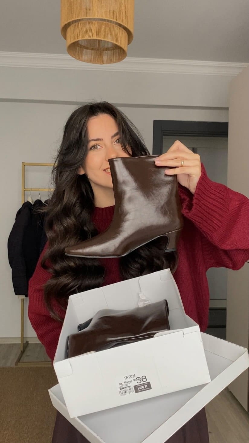 Post 9 by FAMBELLA on Instagram (video)