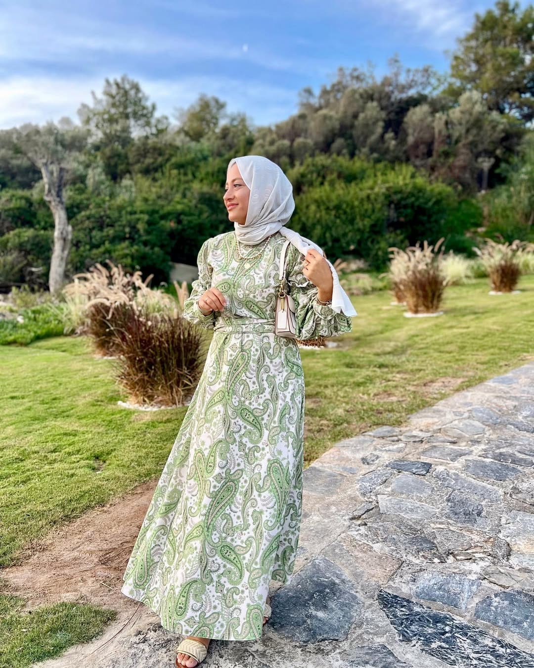 Post 5 by Merve Çağlayan on Instagram (carousel)