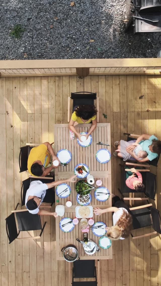 Post 10 by Mirik Deniz on Instagram (video)