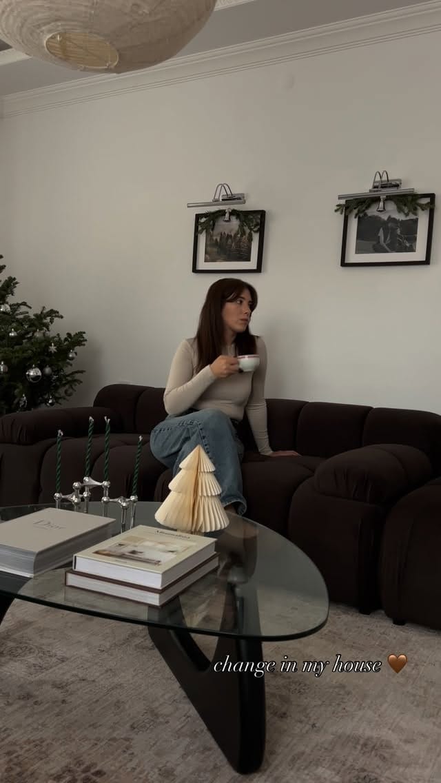 Post 8 by Sinem Taş Postal on Instagram (video)