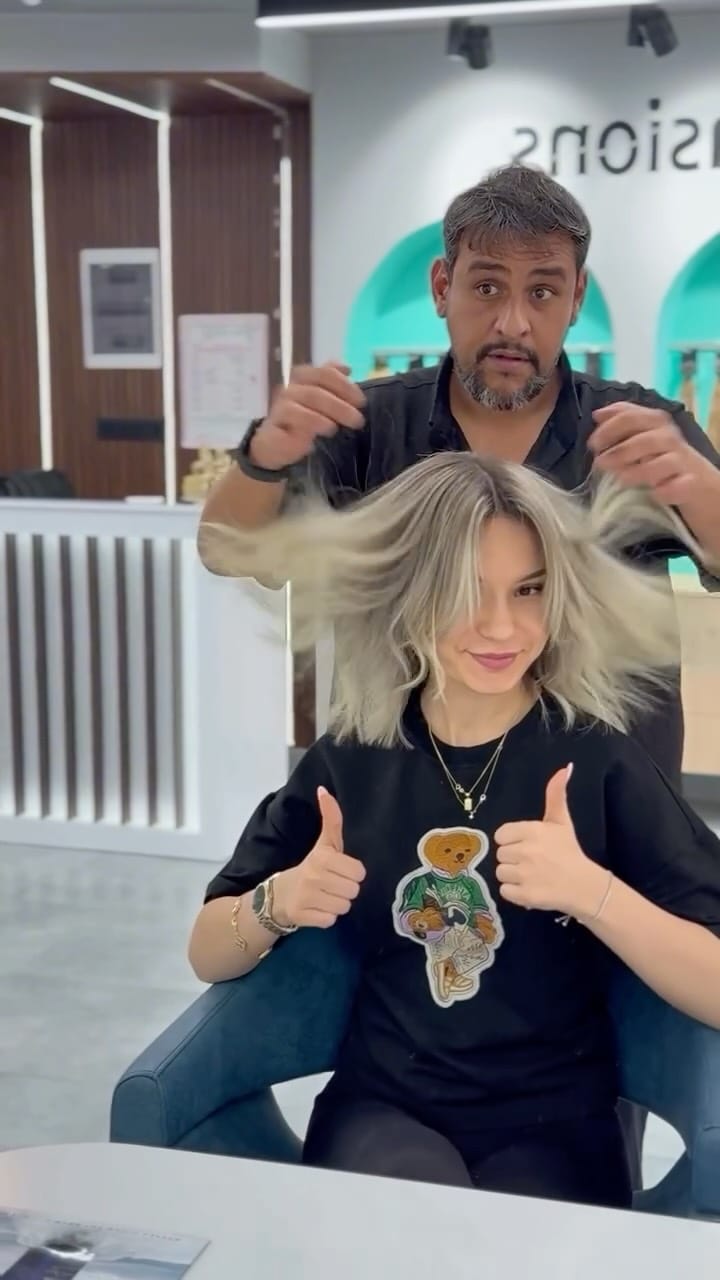Post 4 by Salonebahairdresser on Instagram (video)