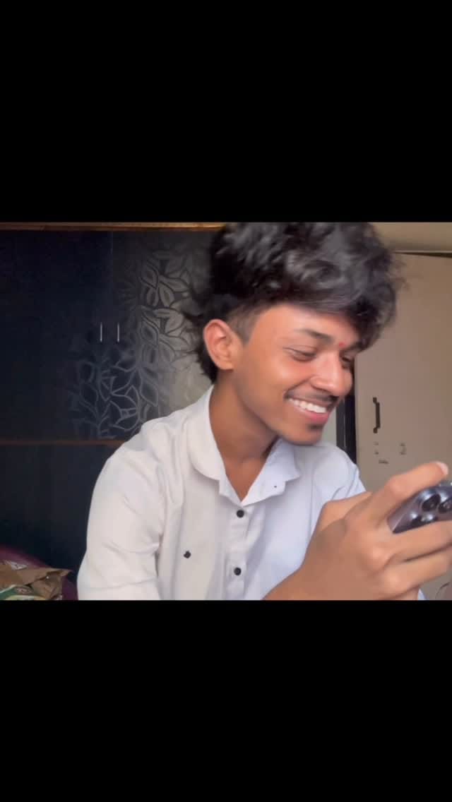 Post 7 by SidhzZz on Instagram (video)