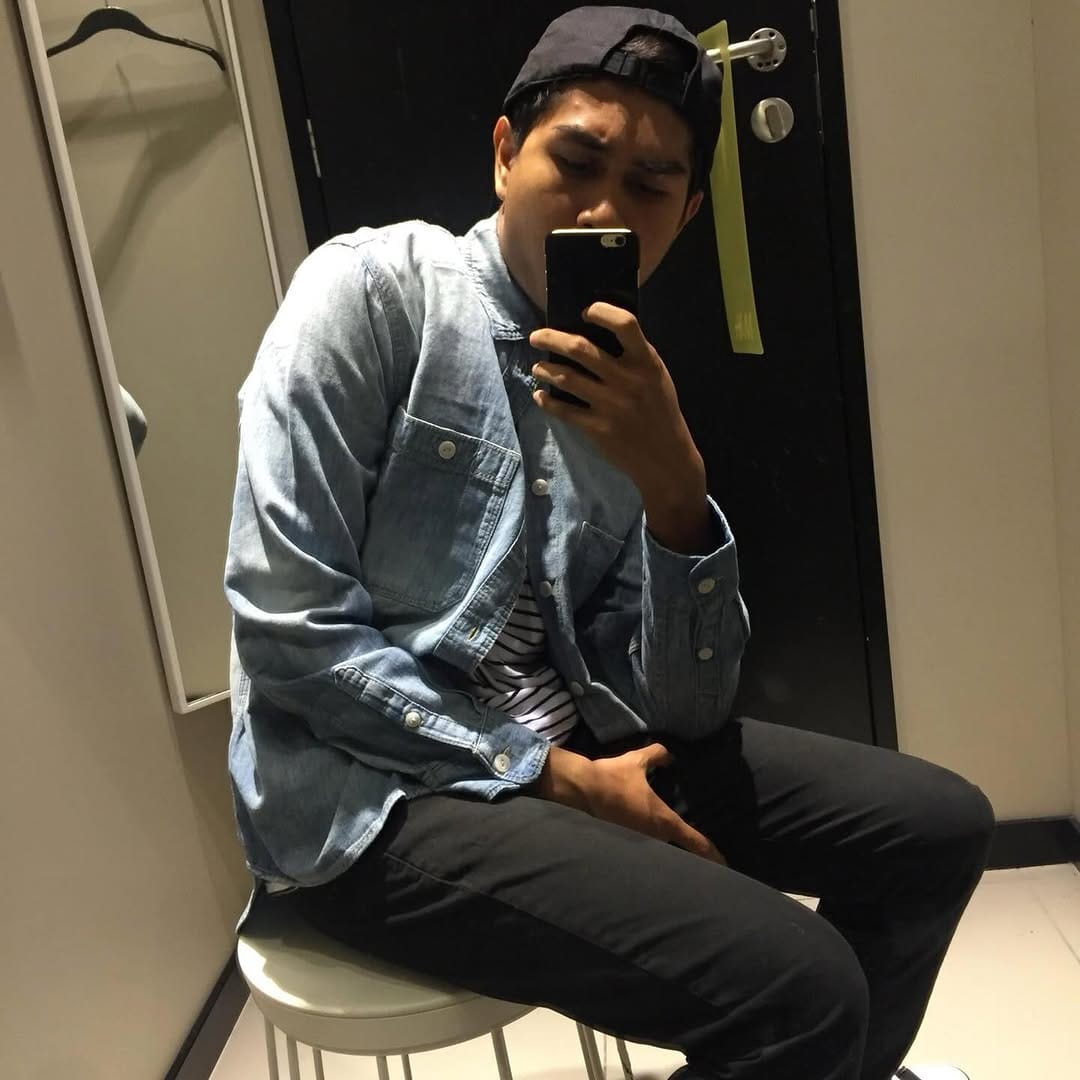Post 6 by Syaz Bay on Instagram (carousel)