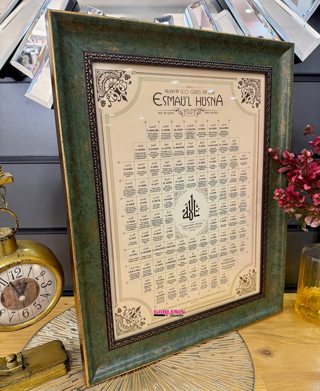 Post 8 by Gürlesin Züccaciye on Instagram (carousel)
