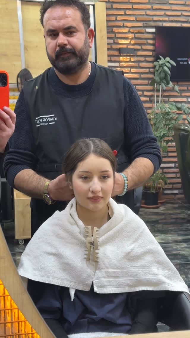 Post 2 by Reşit Yıldırım (KUAFÖR REŞİT) on Instagram (video)