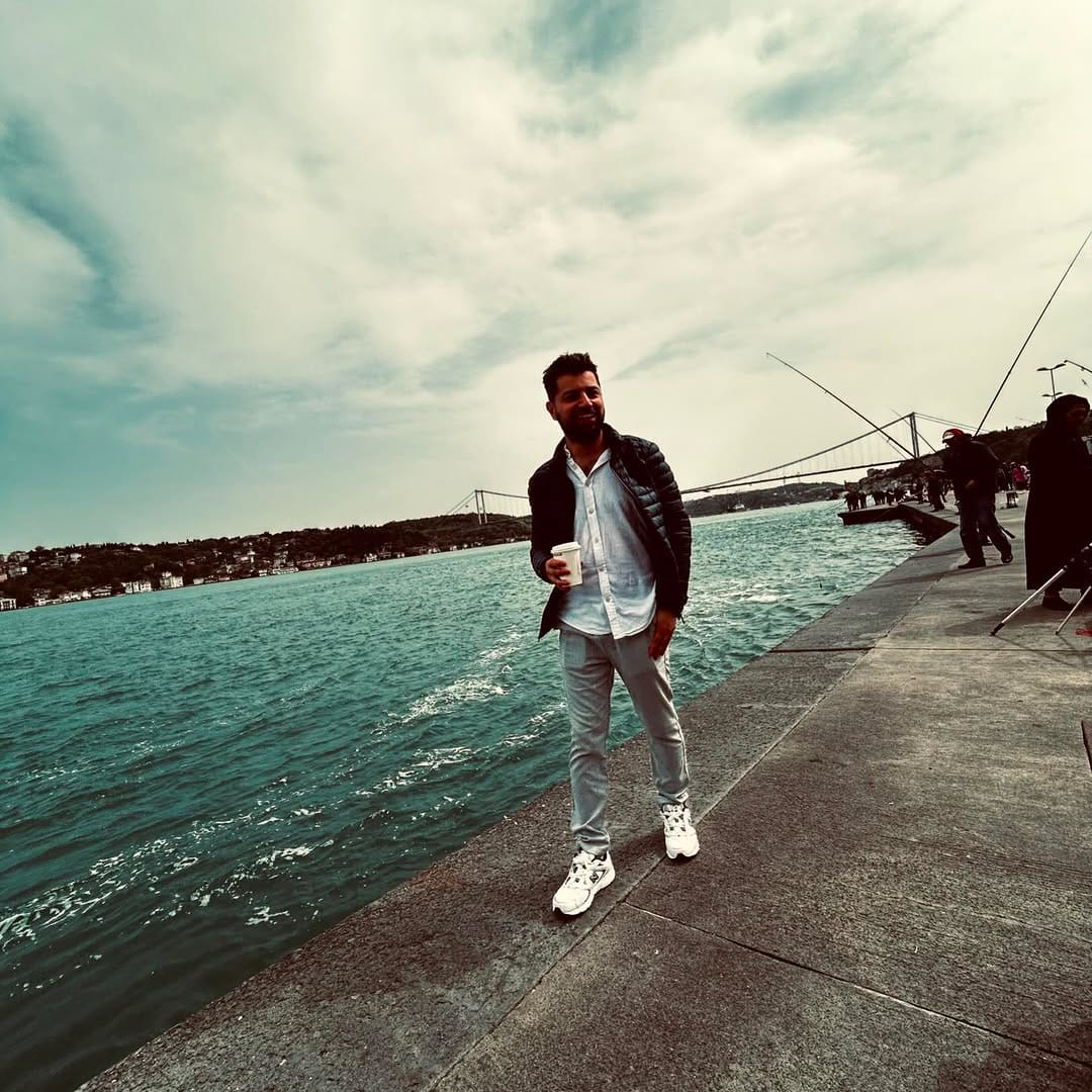 Post 8 by Özgür İYİER on Instagram (image)