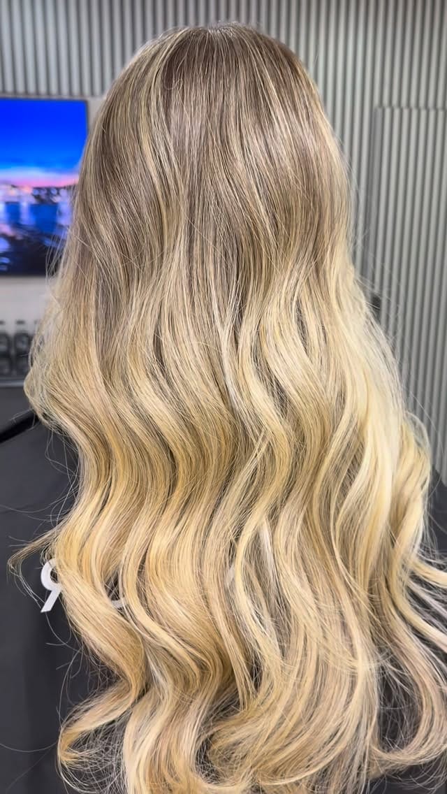 Post 2 by Won kuaför on Instagram (video)