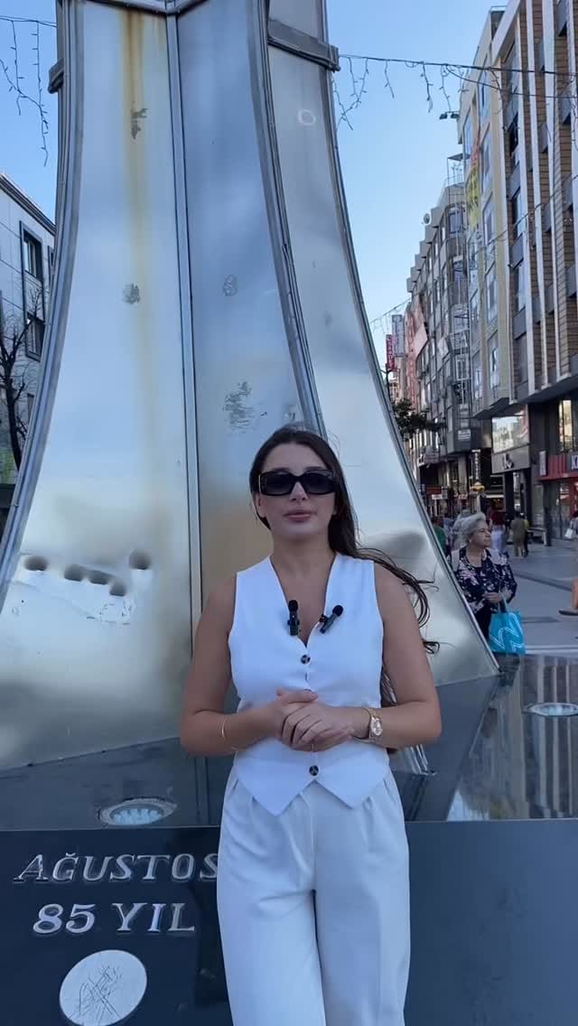 Post 9 by Ahenk Güzellik Avcılar on Instagram (video)