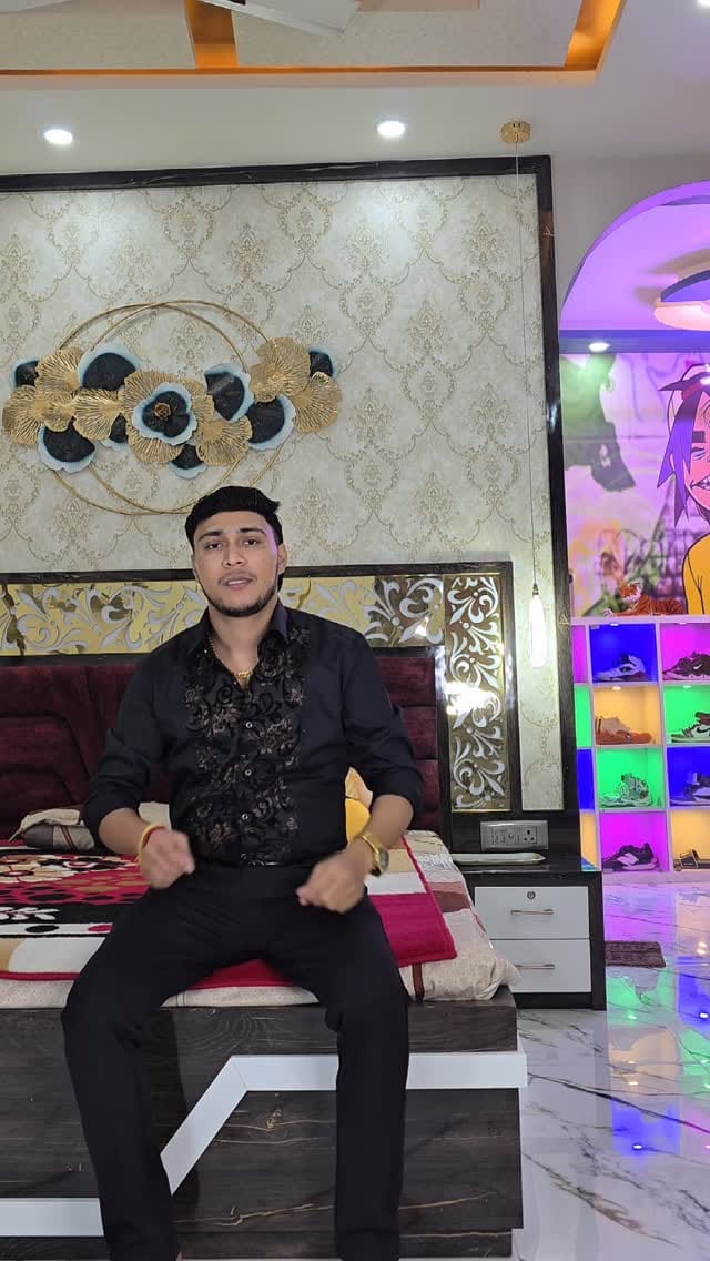 Post 6 by Rahul Mondal on Instagram (video)