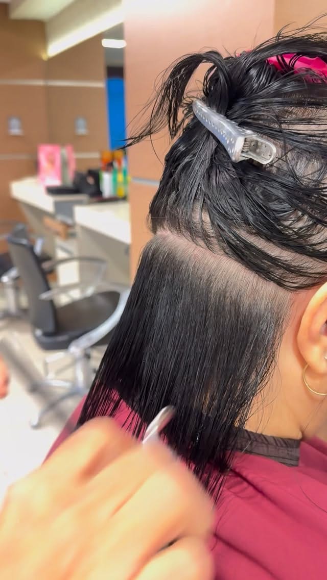 Post 2 by Kuafor Serap on Instagram (video)