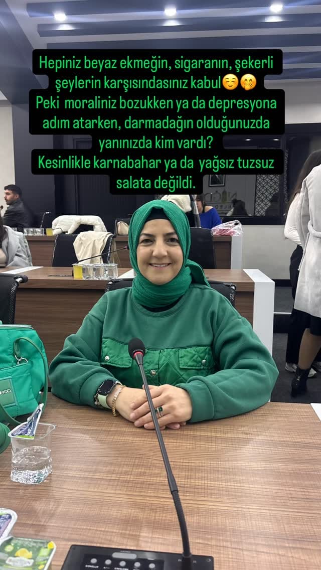 Post 8 by Lerzan Ulusoy on Instagram (video)