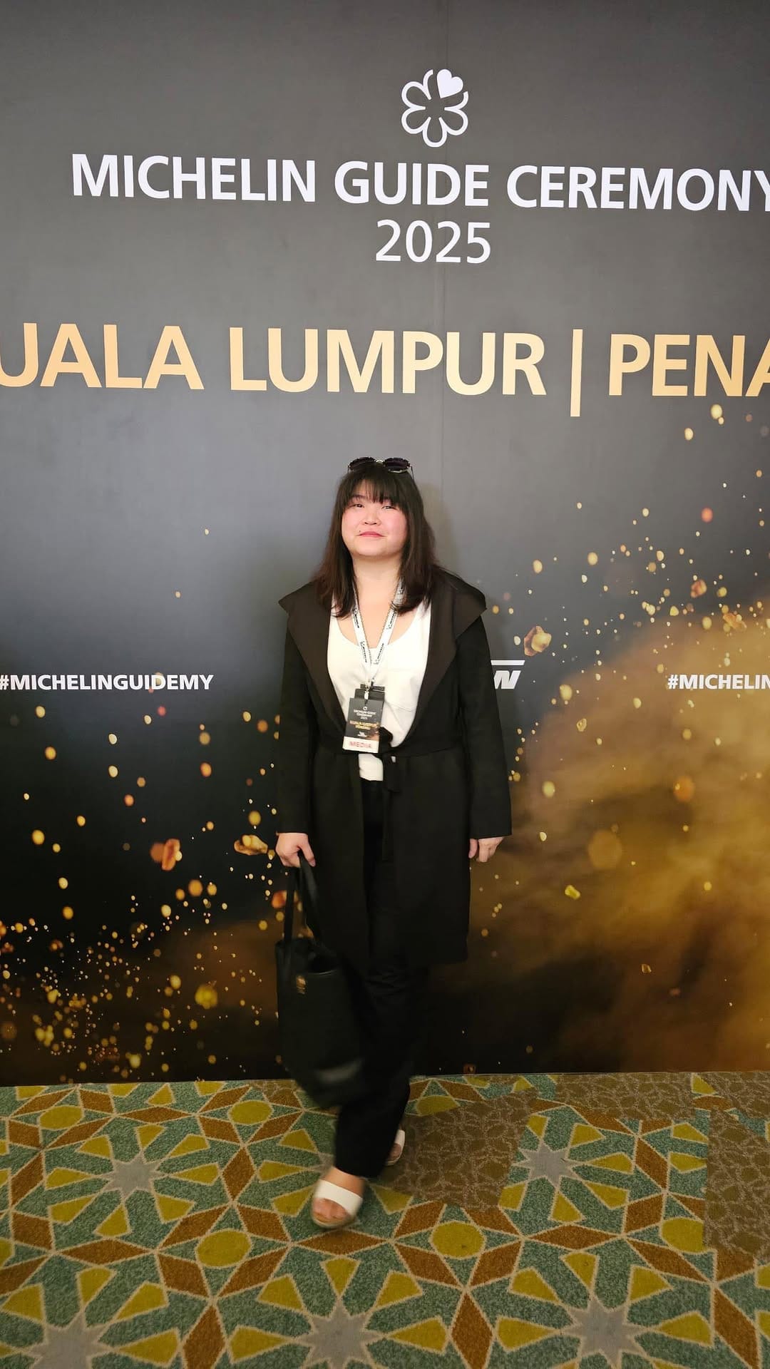 Post 7 by Deelicious on Instagram (video)