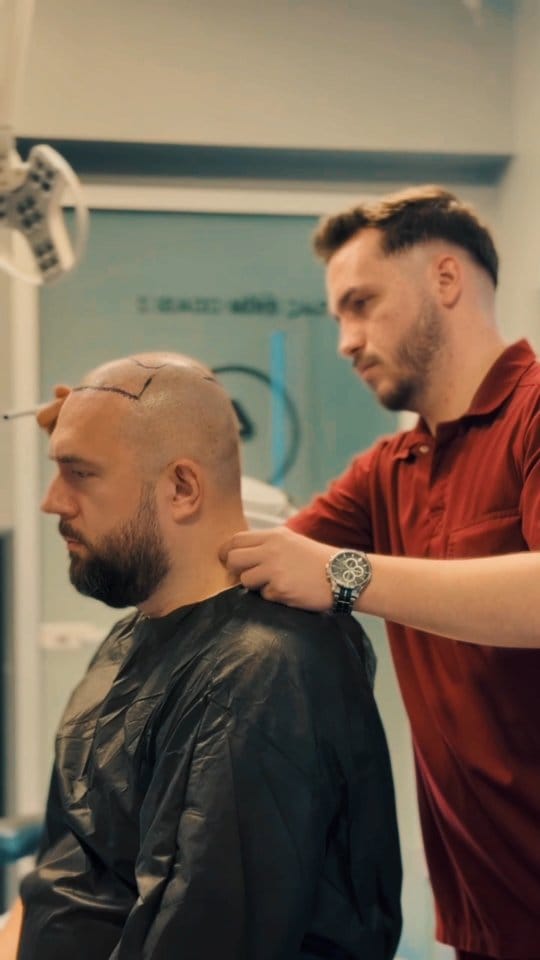 Post 8 by PARADISE CLINIC on Instagram (video)