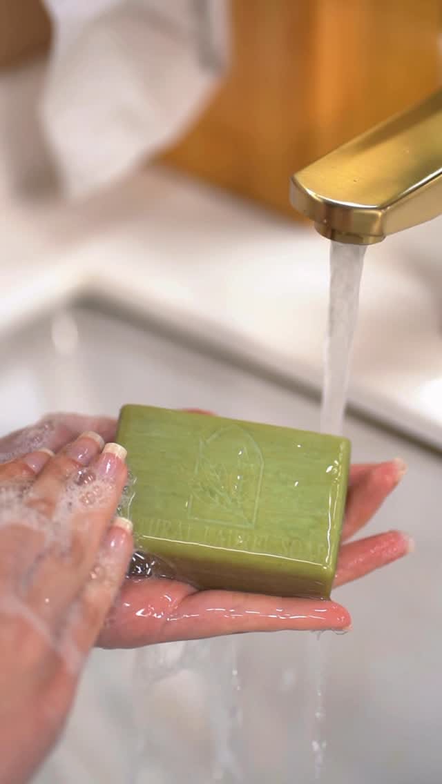 Post 2 by Point Of Scent on Instagram (video)