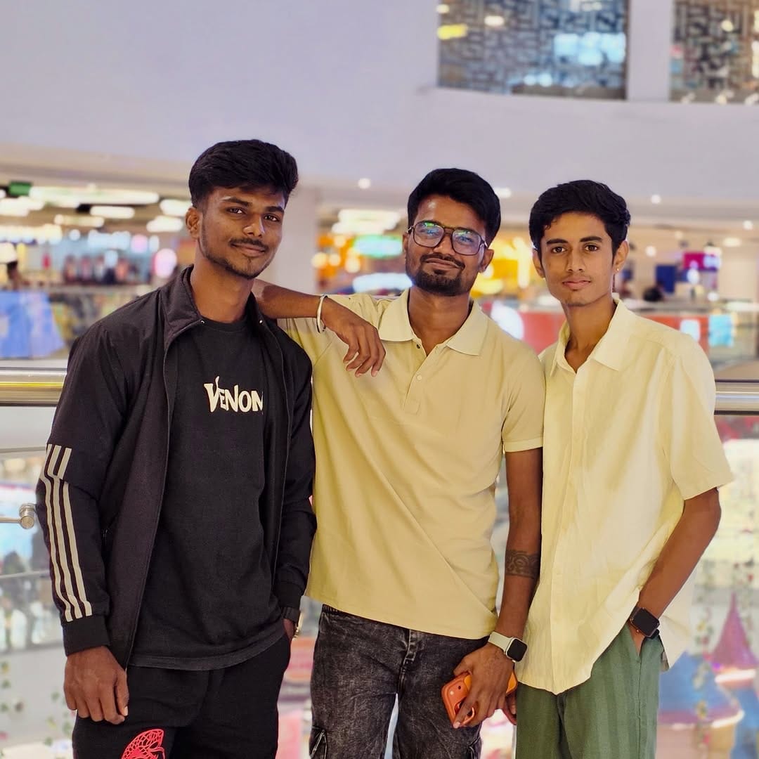 Post 5 by Vignesh R on Instagram (carousel)