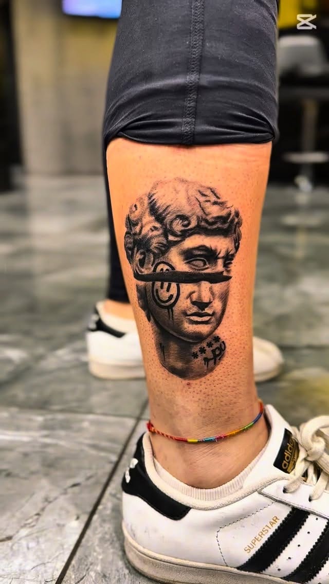 Post 1 by 777 INK TATTOO on Instagram (video)