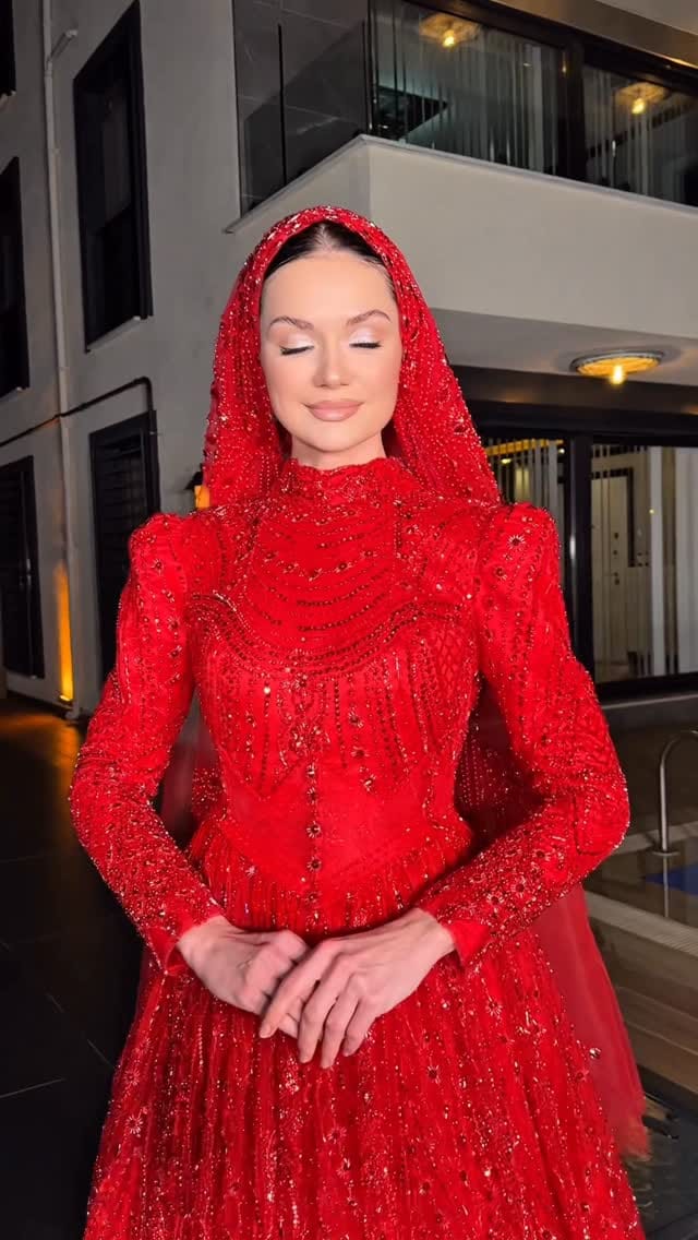 Post 3 by Nazan Güner on Instagram (video)