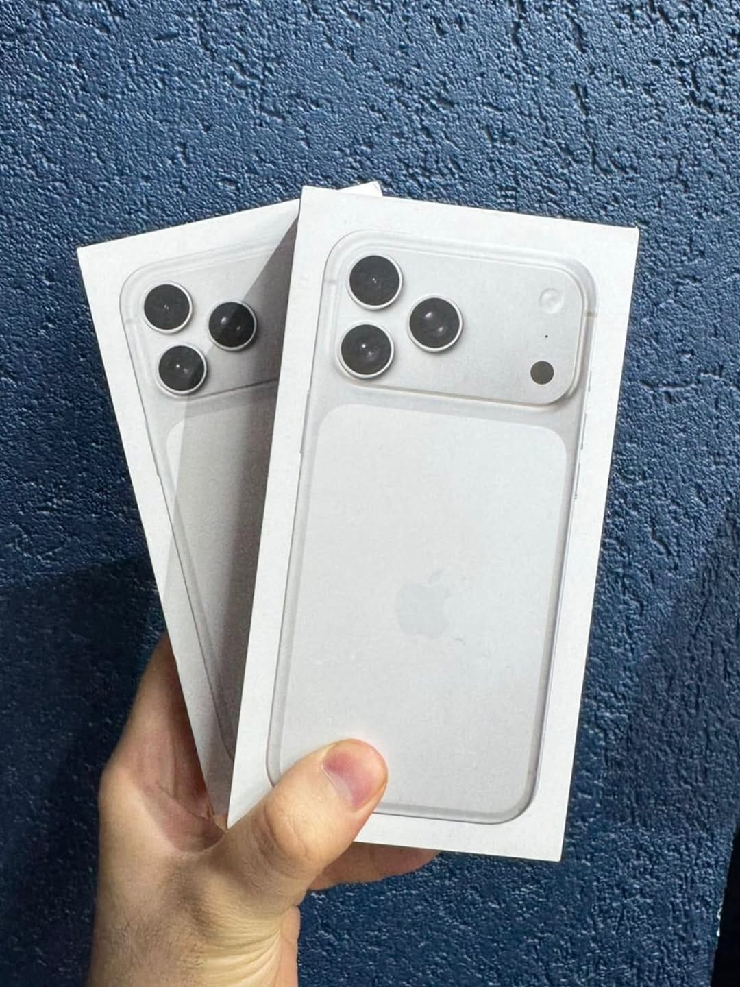 Post 2 by www.applekutusu.com on Instagram (image)