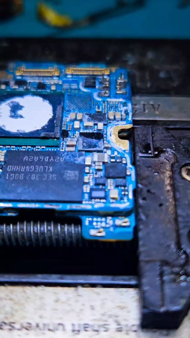 Post 5 by TECH MAN on Instagram (video)