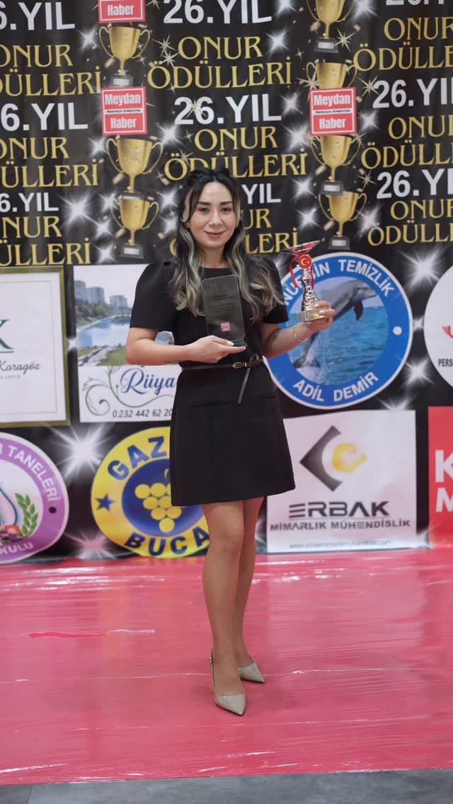 Post 4 by Gizem Buldu | 📍İzmir – Bornova Güzellik on Instagram (video)