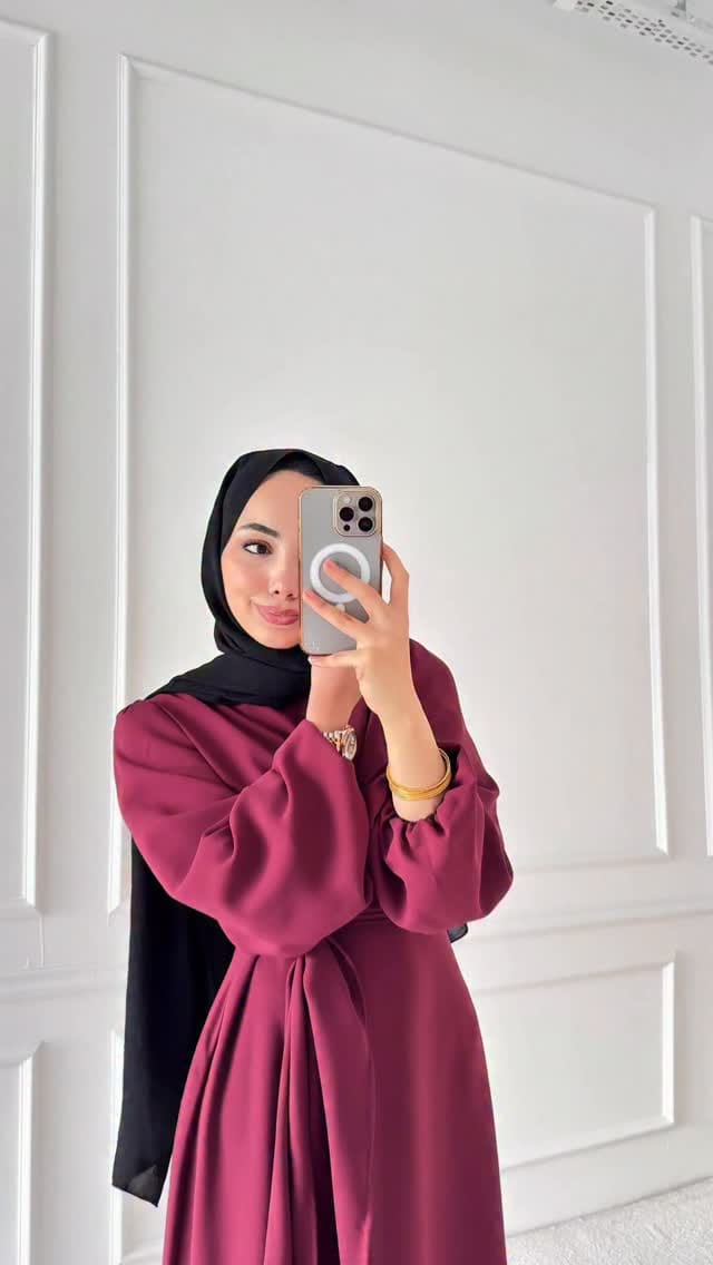 Post 2 by Emine Aydın, tesettür giyim, hijabfasion, bayan giyim on Instagram (video)