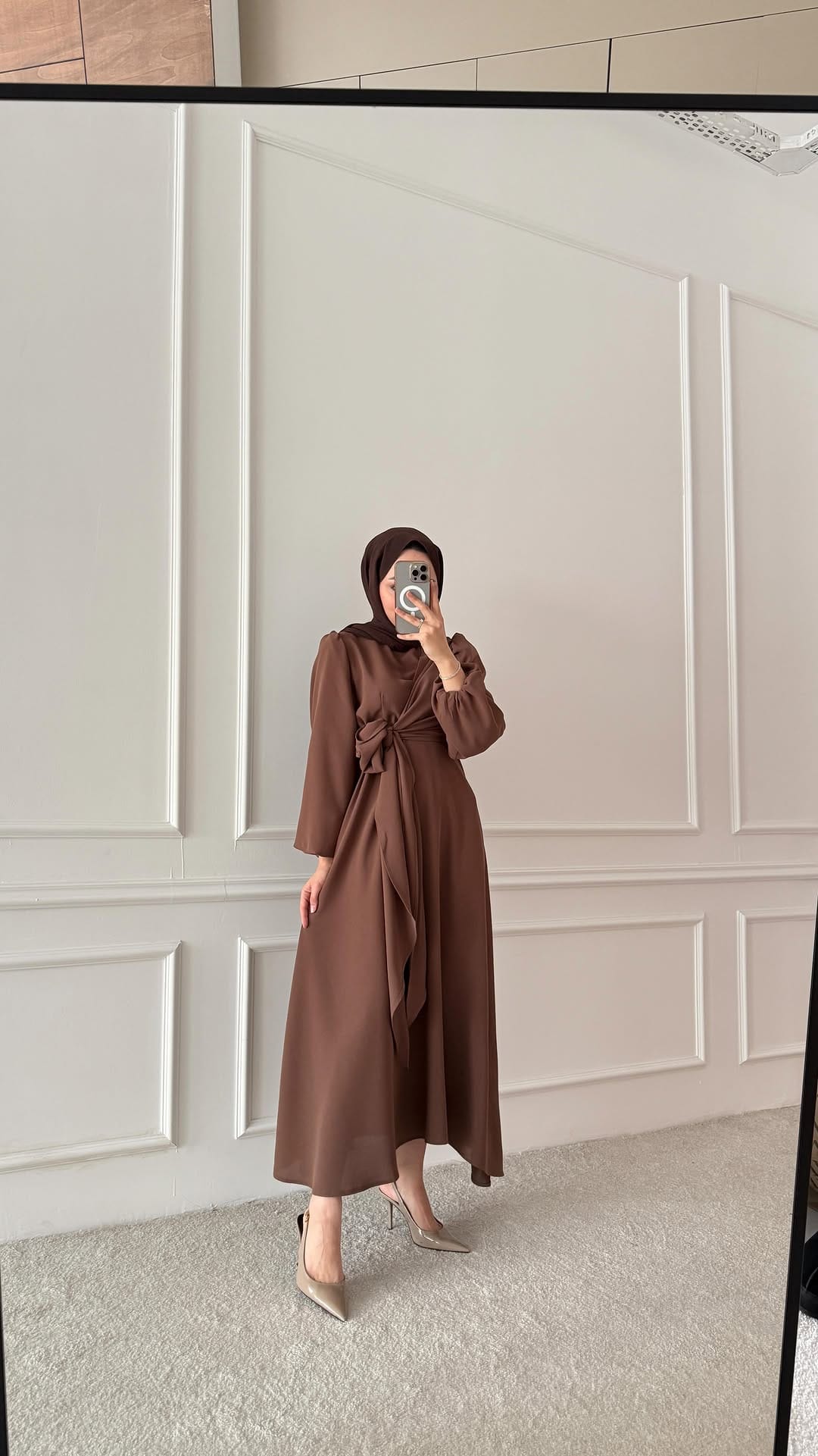 Post 7 by Emine Aydın, tesettür giyim, hijabfasion, bayan giyim on Instagram (video)