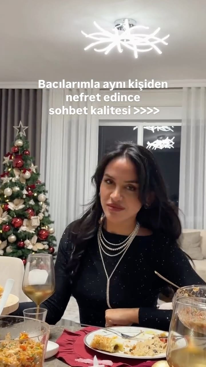 Post 4 by Şeyma Saraç on Instagram (video)