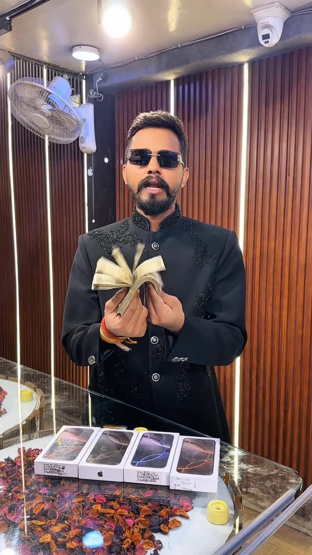 Post 6 by NITIN MOOLCHANDANI on Instagram (video)