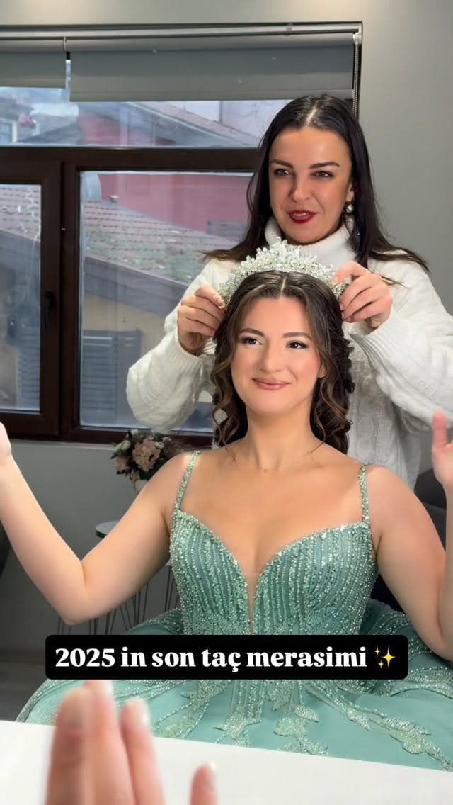 Post 8 by Nuray DEVLET on Instagram (video)