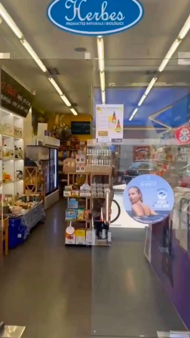 Post 6 by Halalaya®️ Holistic Cosmetic & supplements on Instagram (video)