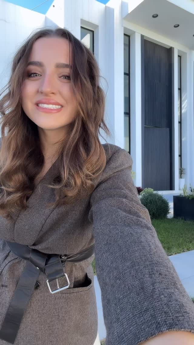 Post 3 by Melis Mutu Haddadi on Instagram (video)