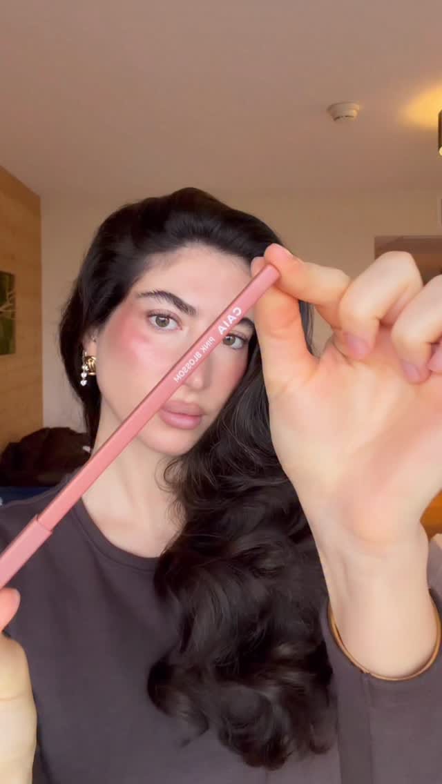 Post 7 by Yasemin Aran Aşkın on Instagram (video)